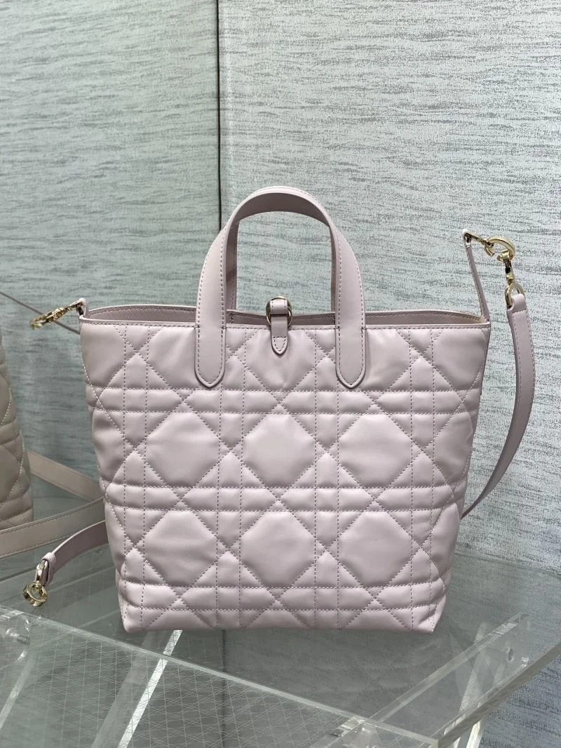 UrbanStyle Christian Dior Shopping Bags 46987