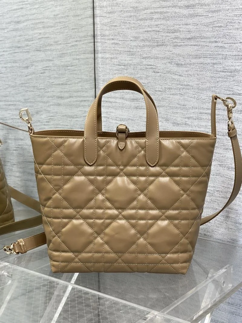 Christian Dior Shopping Bags ModernLook 46974