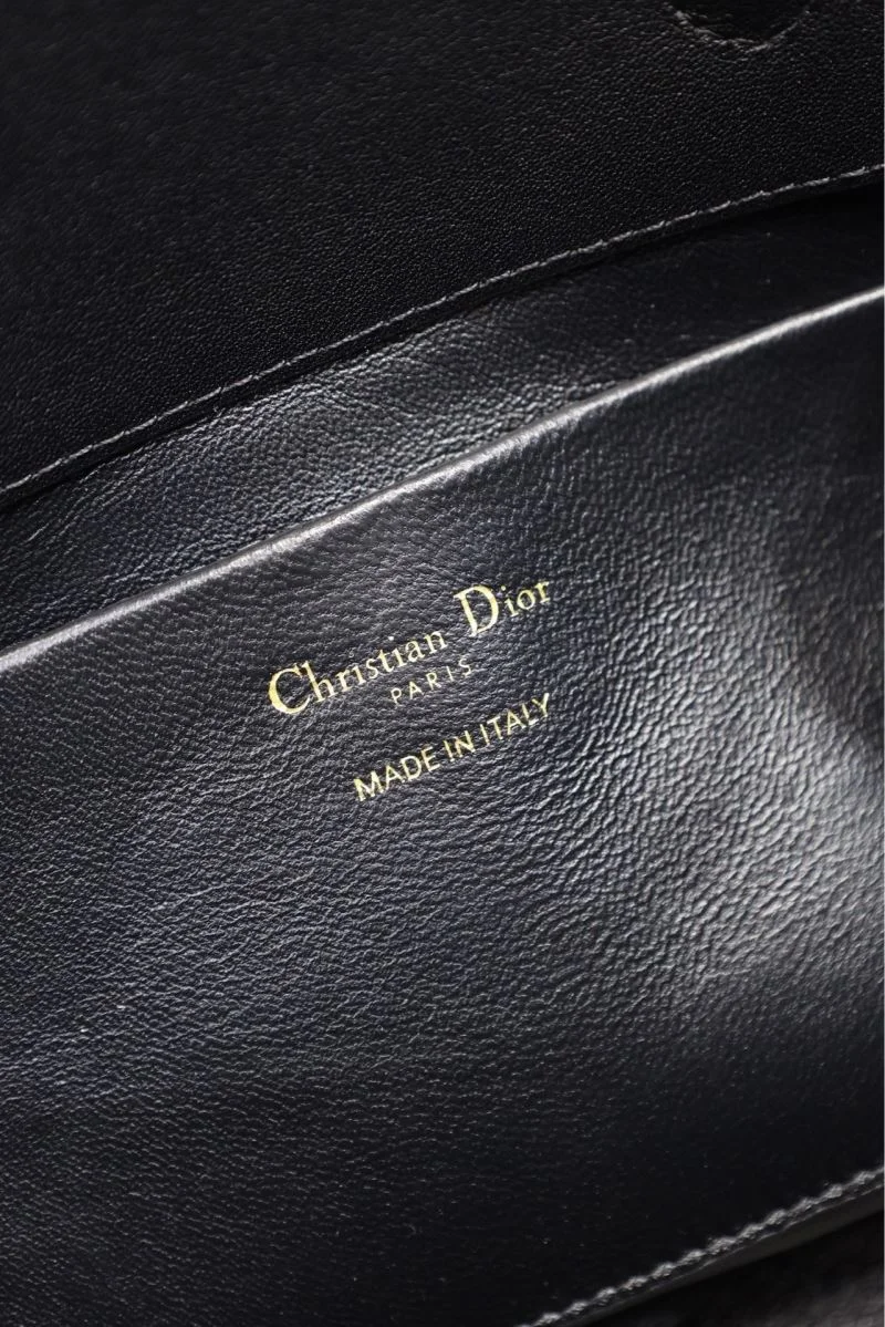 Christian Dior Shopping Bags ModernLook 47000