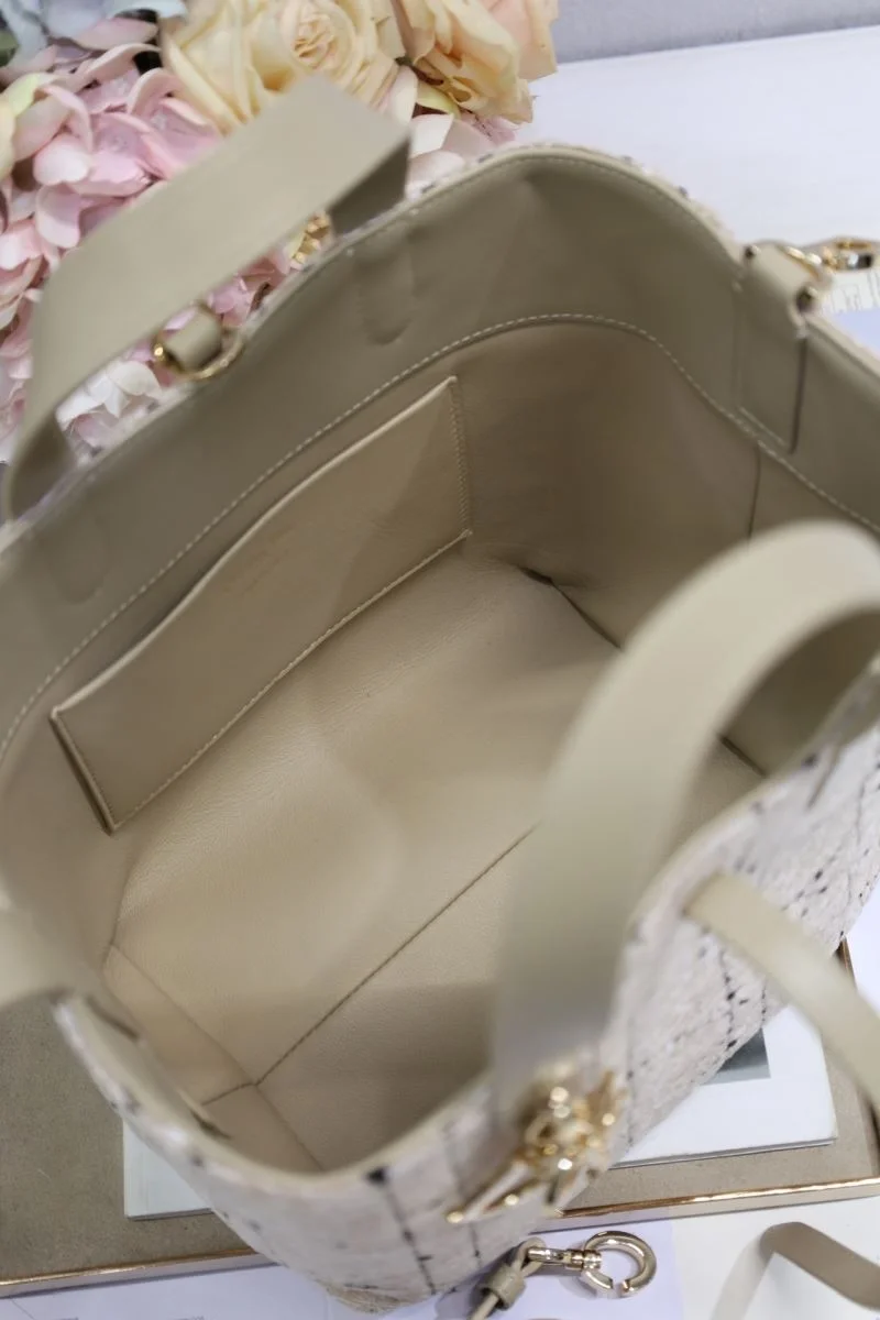 Christian Dior Shopping Bags WeatherProof 46970