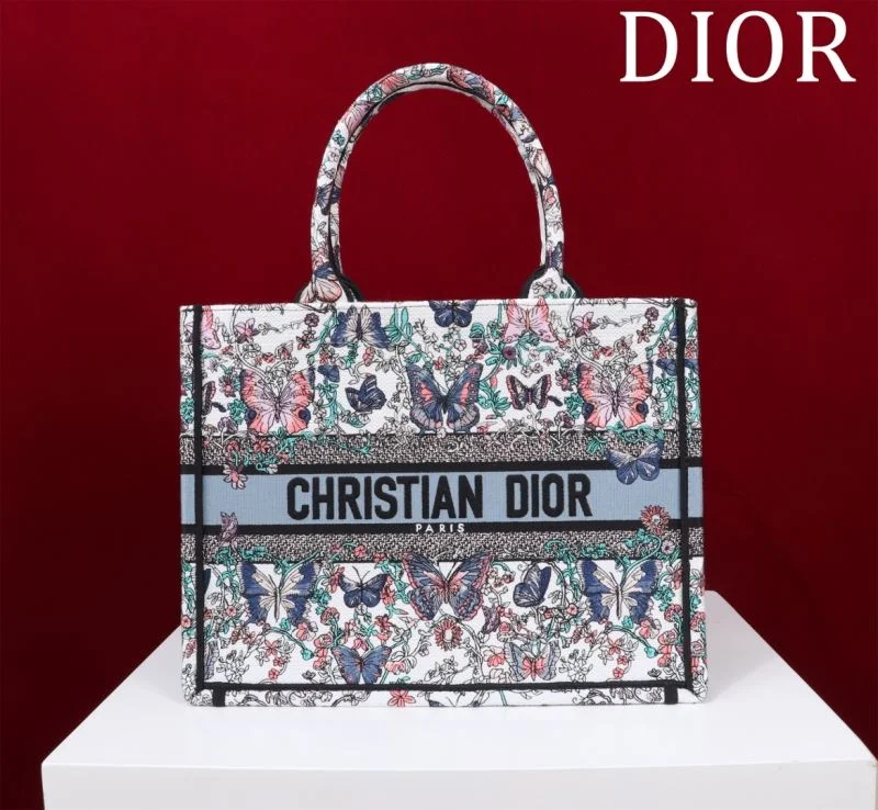 Christian Dior Shopping Bags ModernLook 46973