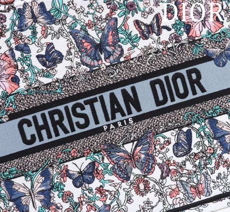 Christian Dior Shopping Bags ModernLook 46973