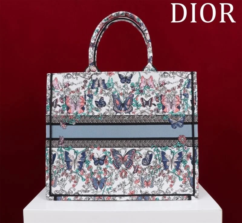 Vibrant Christian Dior Shopping Bags 46979