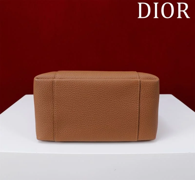 Christian Dior Shopping Bags Resilient 46989