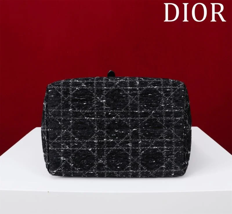Tailored Christian Dior Shopping Bags 46942