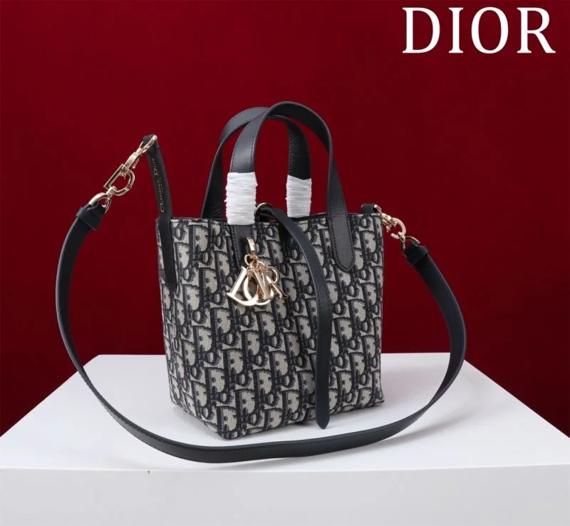 Christian Dior Shopping Bags Modern 46968