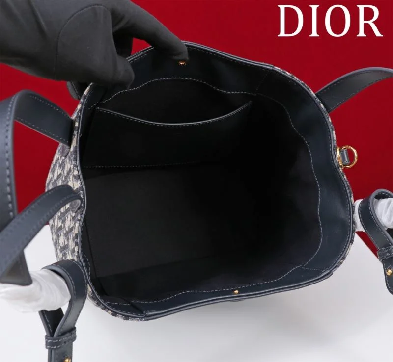 Christian Dior Shopping Bags UrbanChic 46937