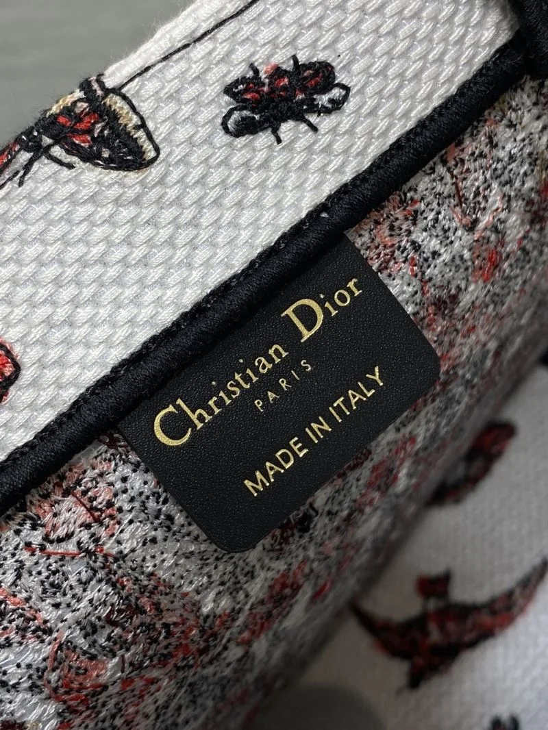 Christian Dior Shopping Bags WeatherProof 46960
