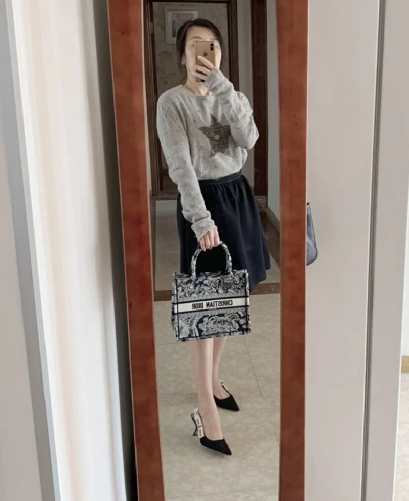 Versatile Christian Dior Shopping Bags 46928