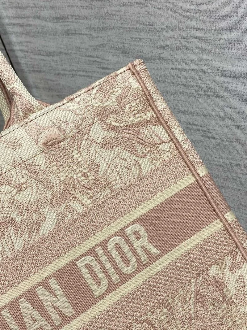 Casual Christian Dior Shopping Bags 46923