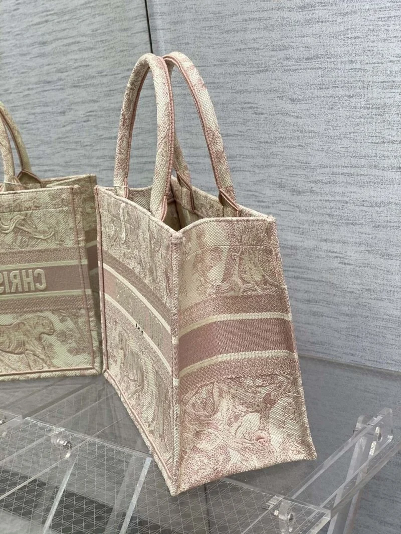 Casual Christian Dior Shopping Bags 46923