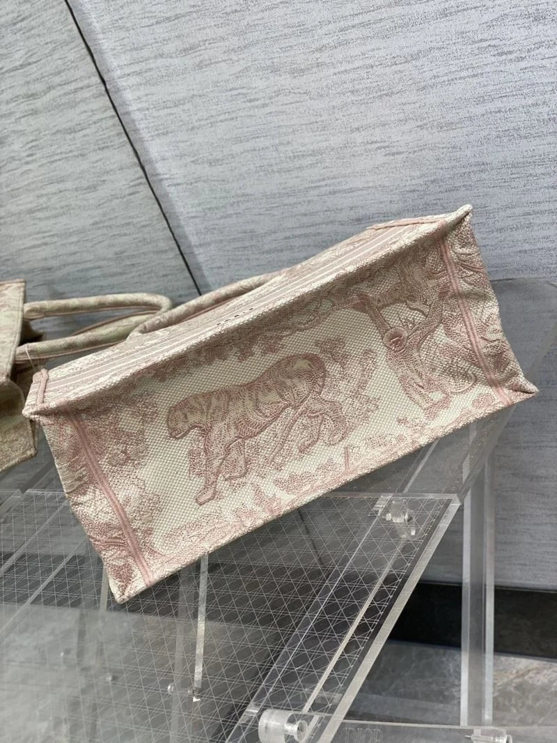 Casual Christian Dior Shopping Bags 46923