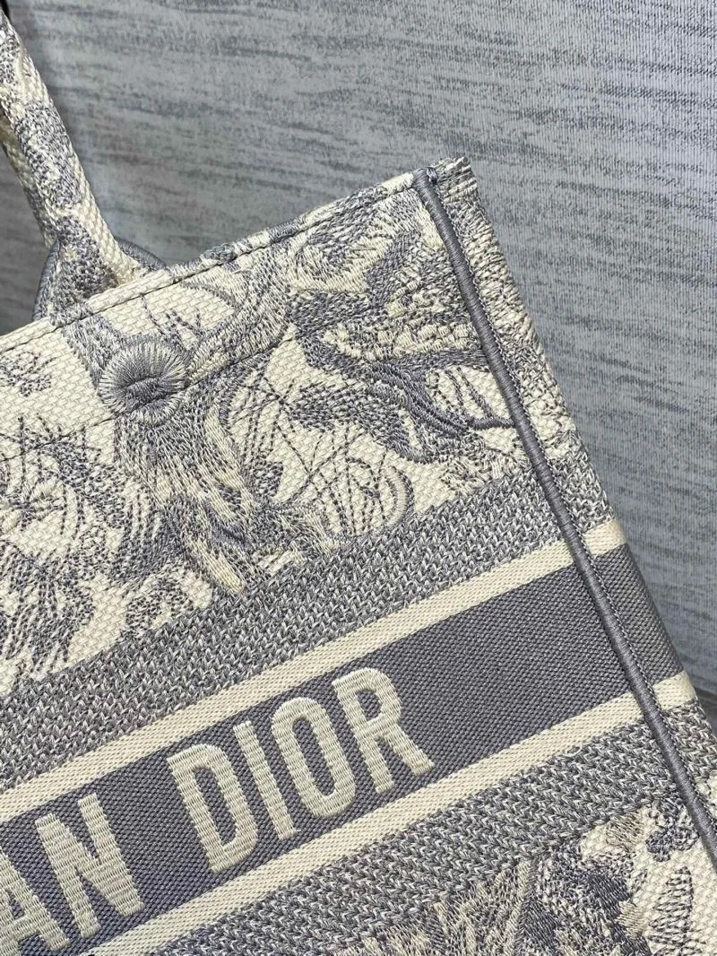 WaterResistant Christian Dior Shopping Bags 46924