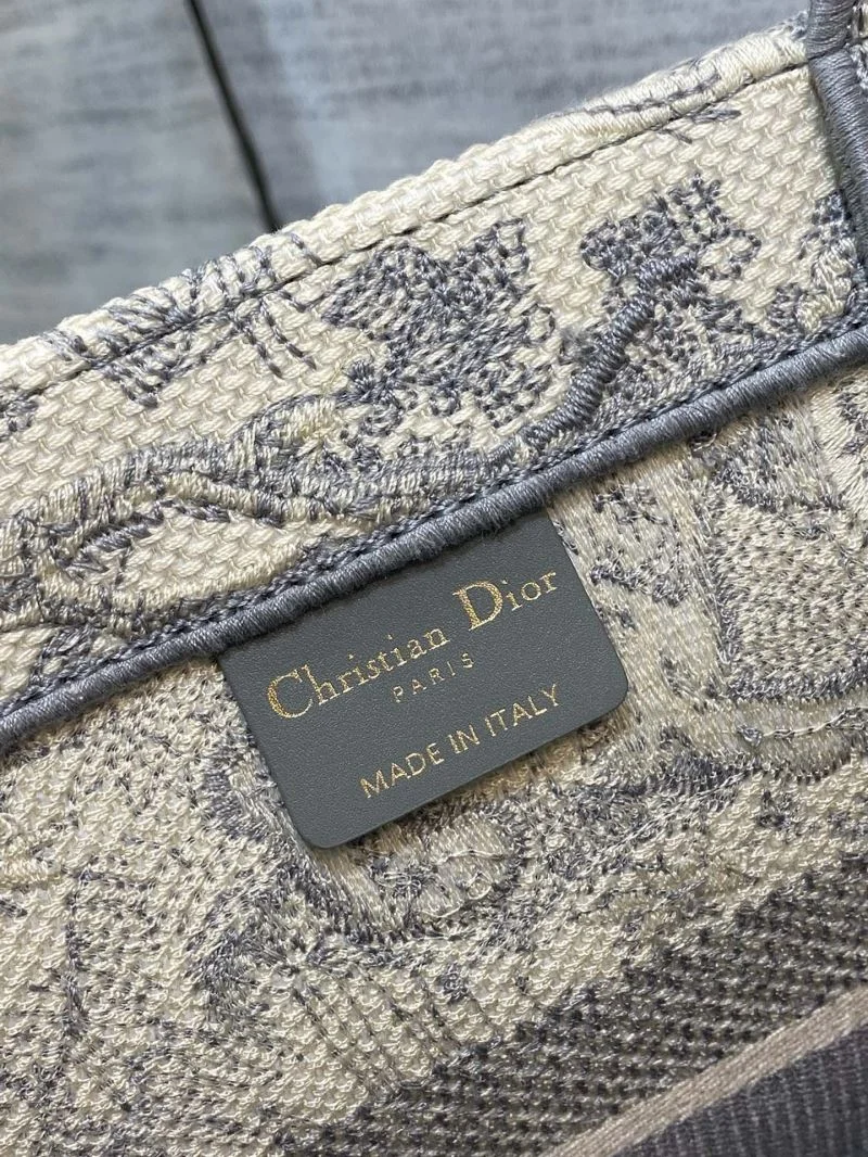 WaterResistant Christian Dior Shopping Bags 46924