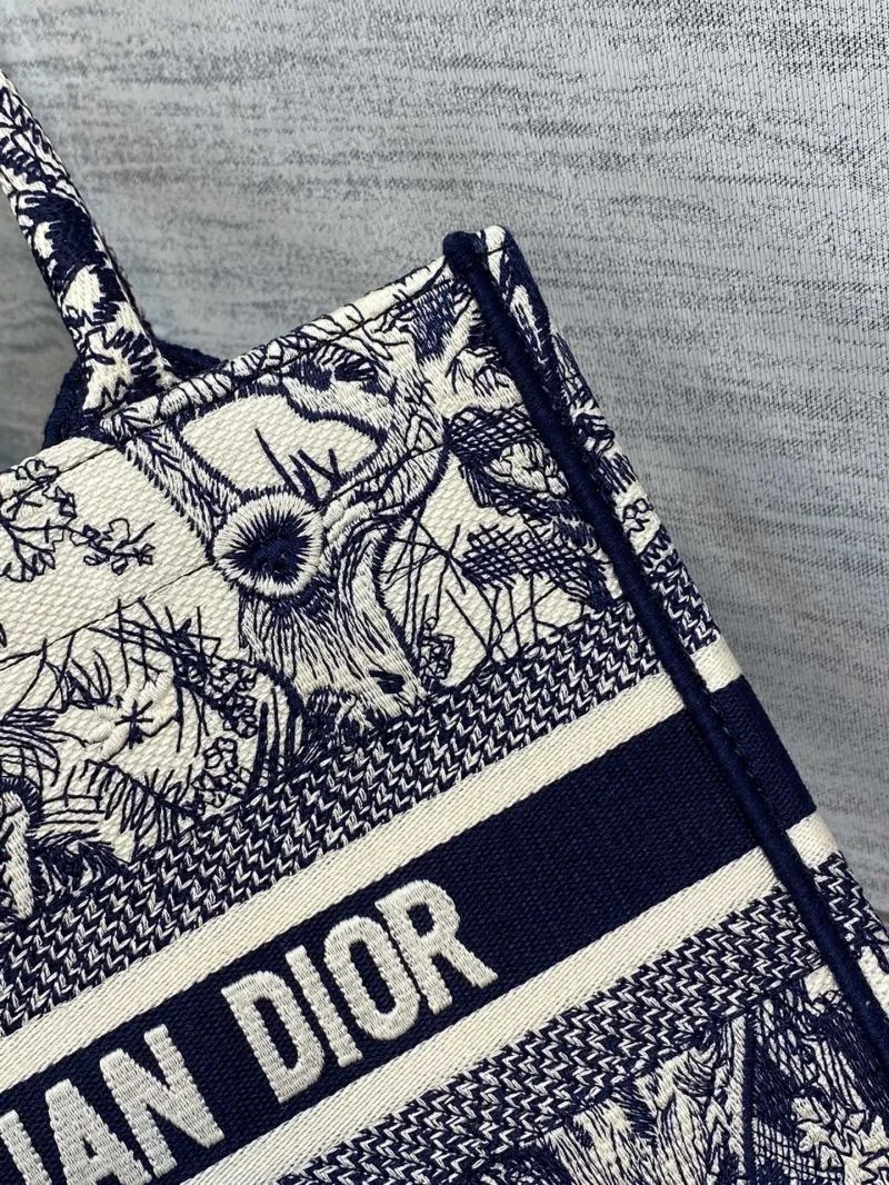 Christian Dior Shopping Bags Bright 46908