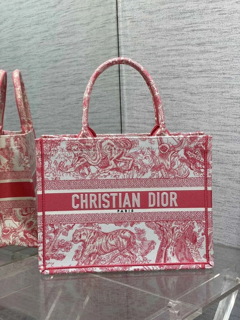 Christian Dior Shopping Bags WeatherProof 46910