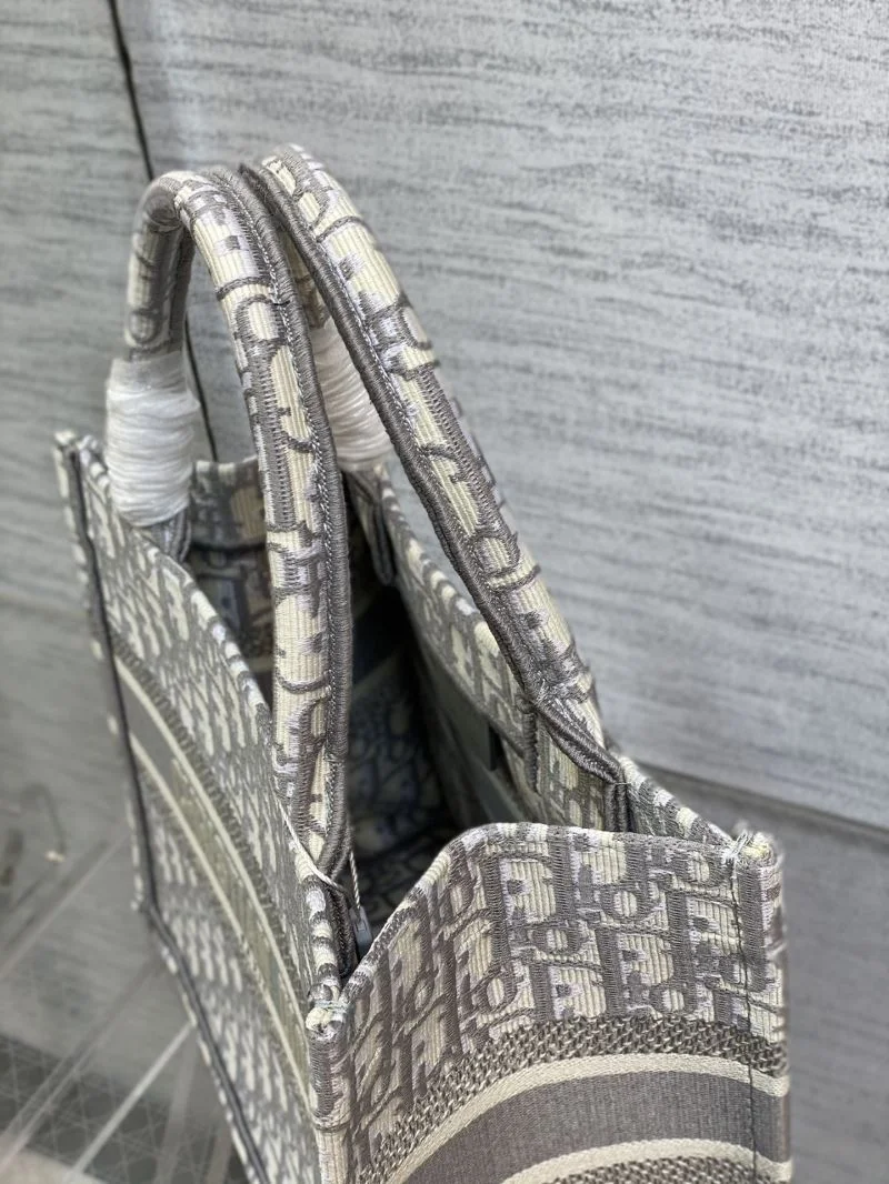 Durable Christian Dior Shopping Bags 46895