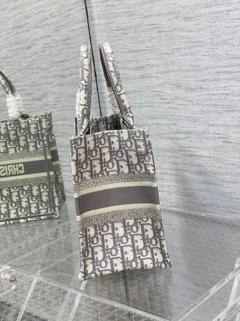 Durable Christian Dior Shopping Bags 46895
