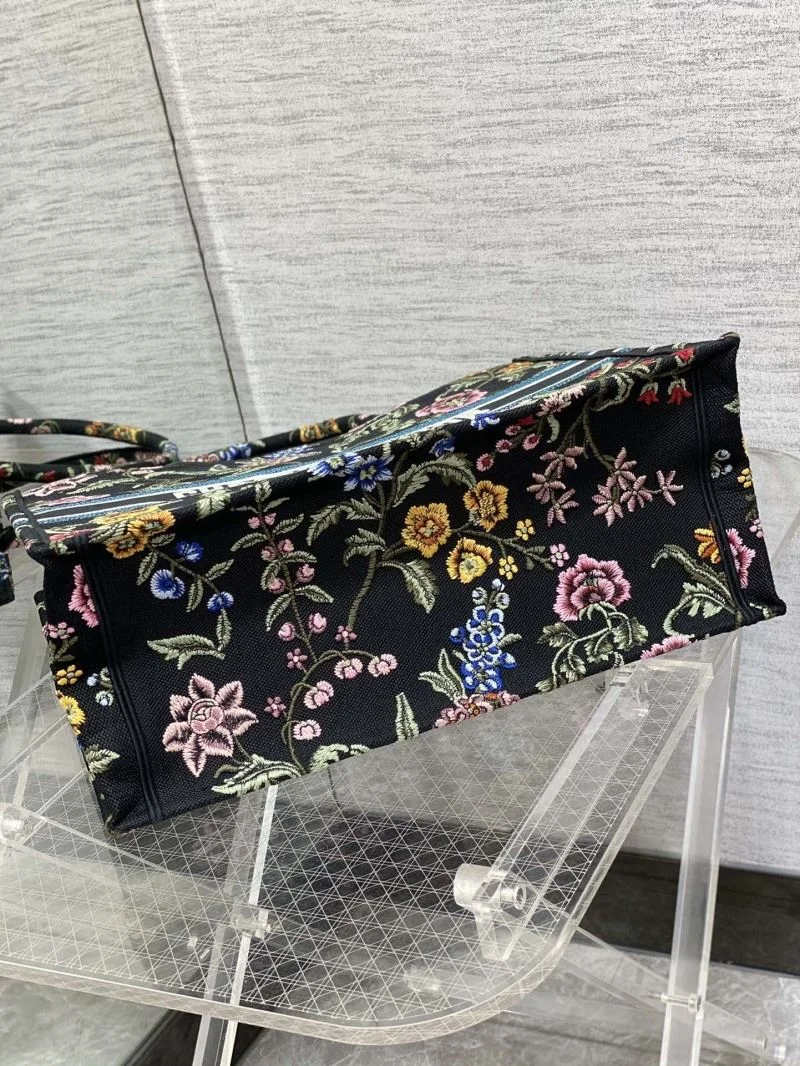 Christian Dior Shopping Bags WrinkleFree 46891
