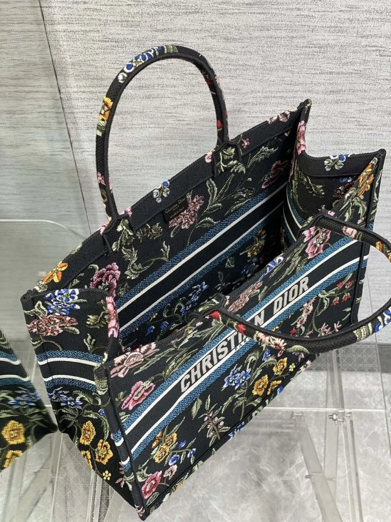 Christian Dior Shopping Bags WrinkleFree 46891