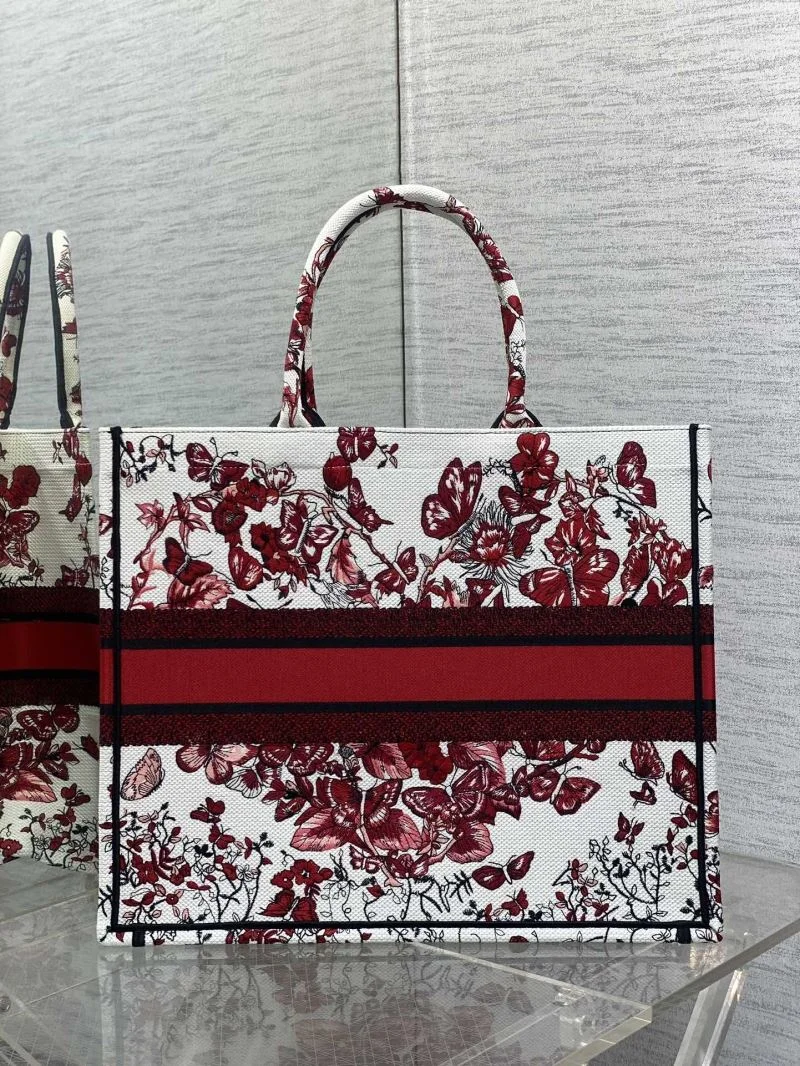 Supportive Christian Dior Shopping Bags 46888