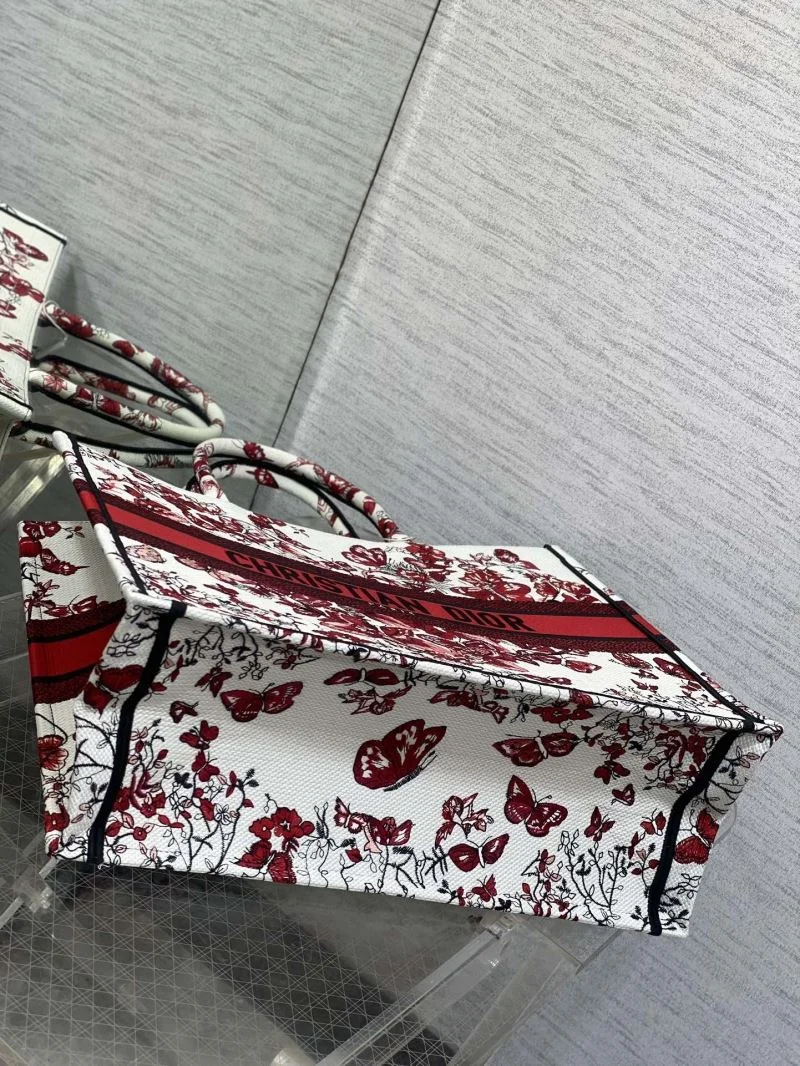 Supportive Christian Dior Shopping Bags 46888