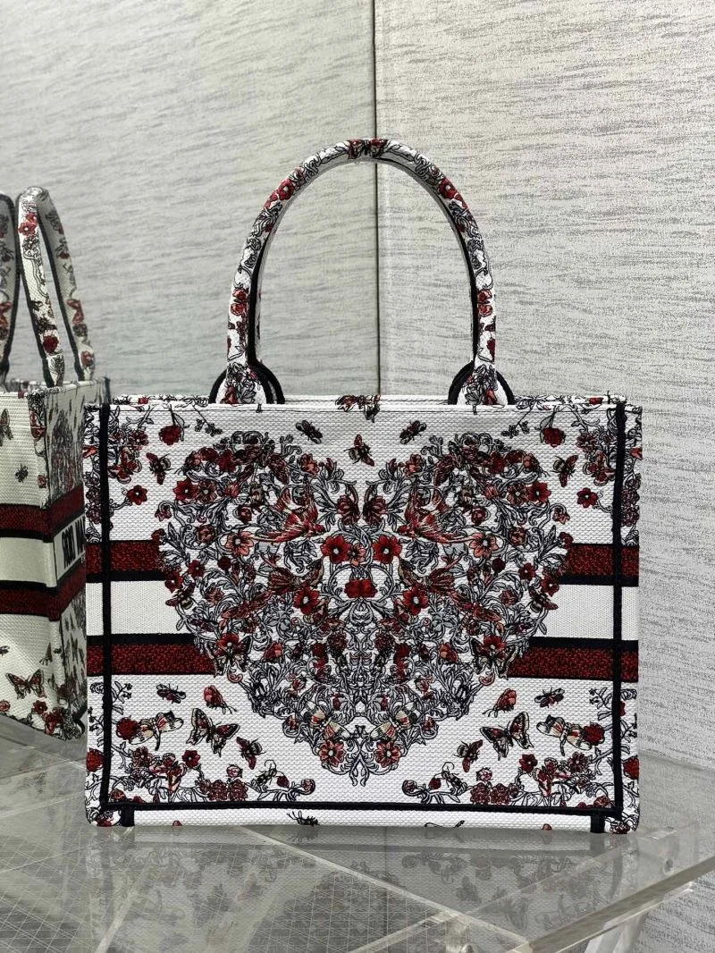 Casual Christian Dior Shopping Bags 46892