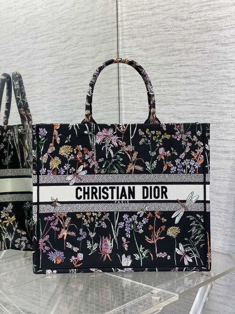 Christian Dior Shopping Bags Functional 46889
