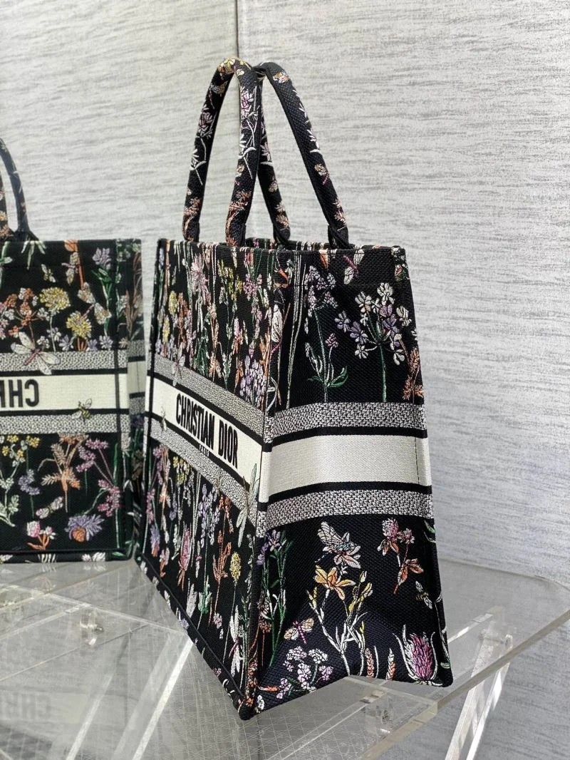 Christian Dior Shopping Bags Functional 46889