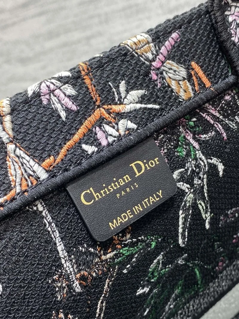 Christian Dior Shopping Bags Functional 46889