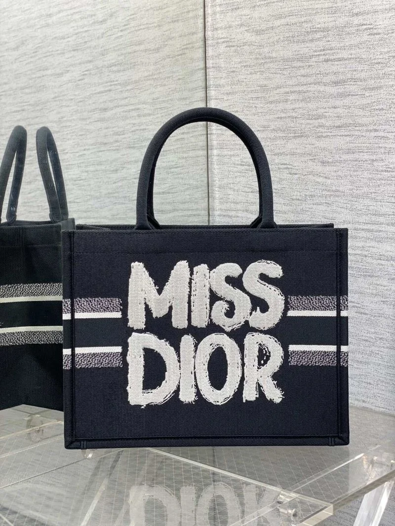 SmartChoice Christian Dior Shopping Bags 46950
