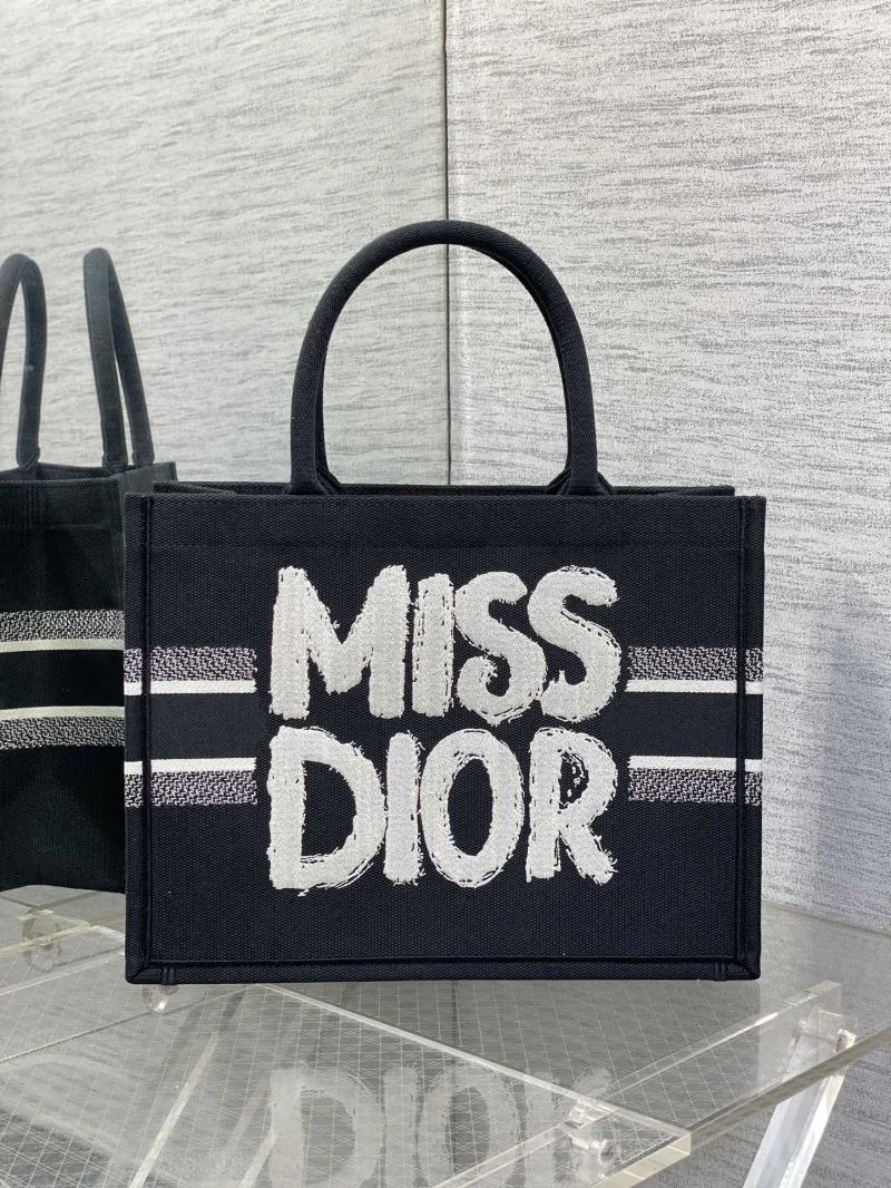 SmartChoice Christian Dior Shopping Bags 46950
