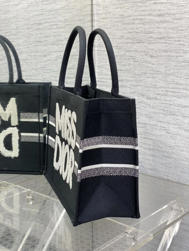 SmartChoice Christian Dior Shopping Bags 46950