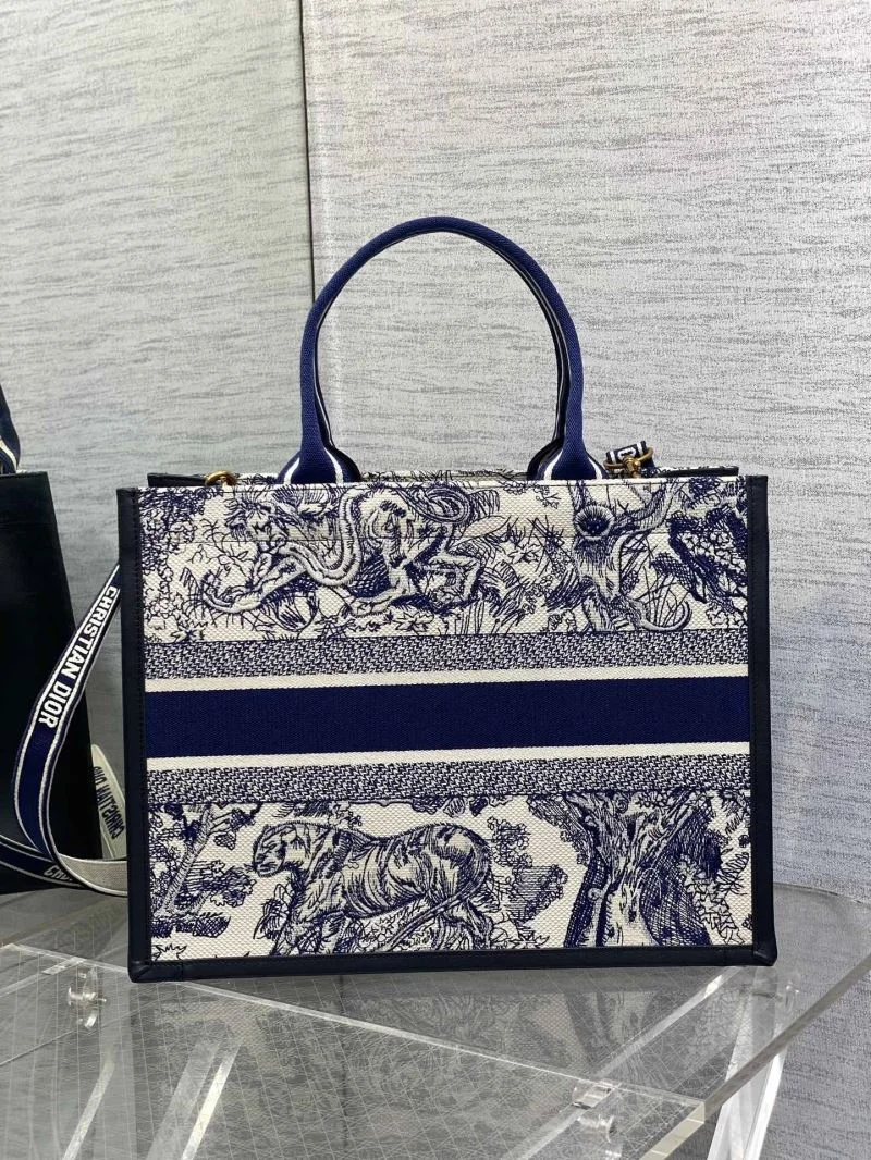 Christian Dior Shopping Bags WeatherProof 46843