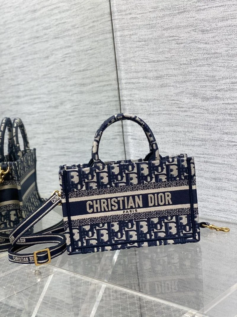Christian Dior Shopping Bags SunProtective 46884