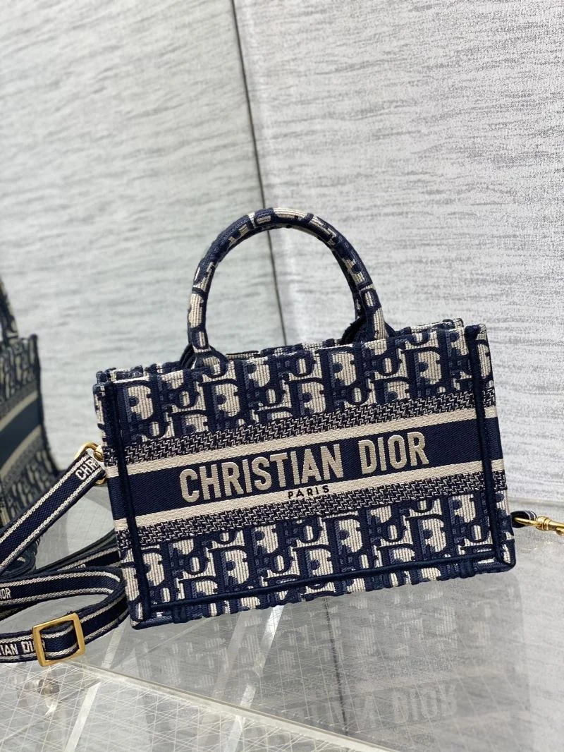 Christian Dior Shopping Bags SunProtective 46884