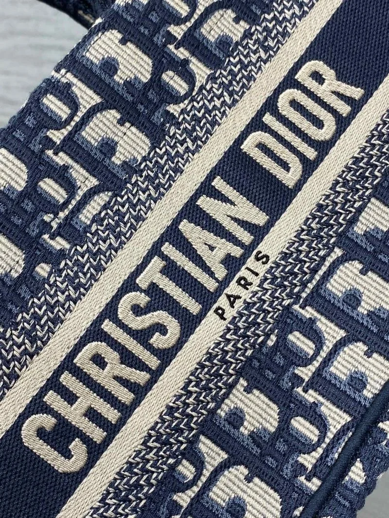 Christian Dior Shopping Bags SunProtective 46884
