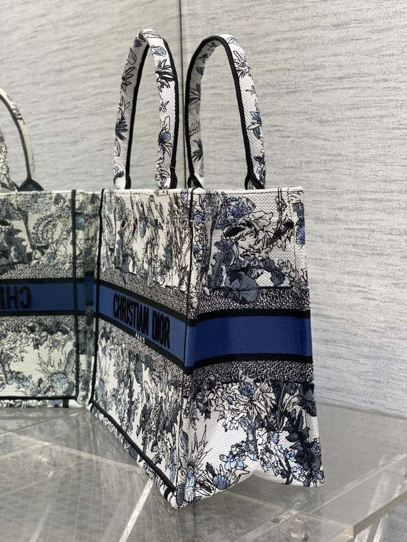 Christian Dior Shopping Bags WellDesigned 46881