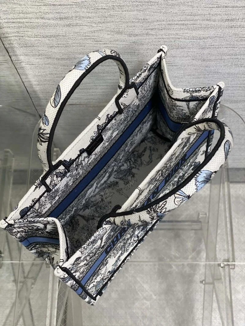 Christian Dior Shopping Bags WellDesigned 46881