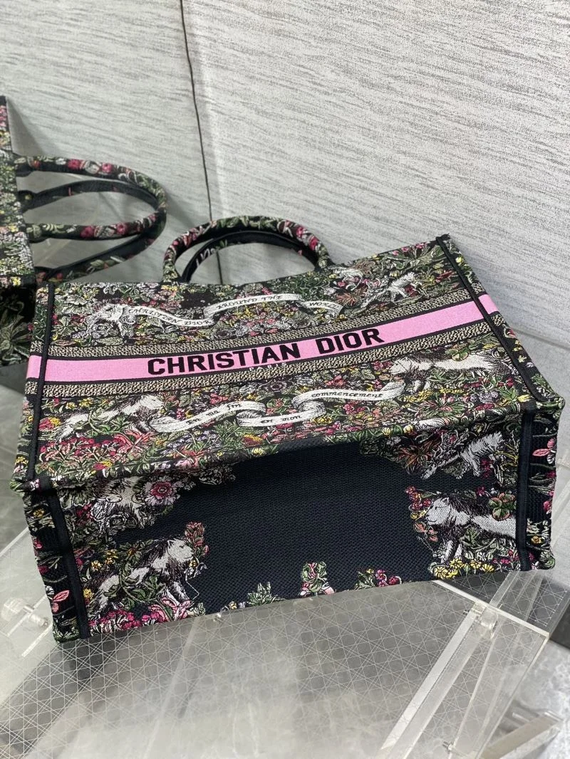 RelaxedFit Christian Dior Shopping Bags 46833