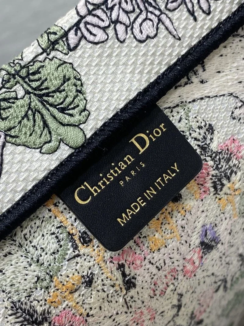 Christian Dior Shopping Bags Refined 46832