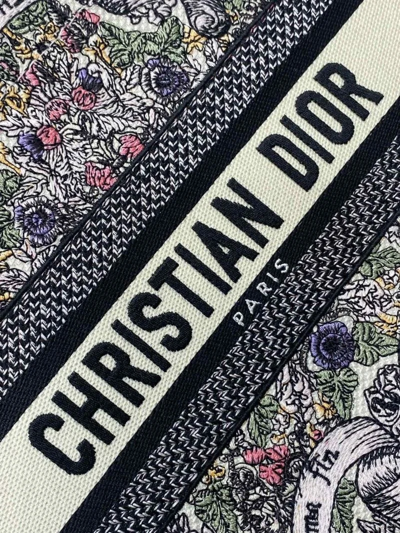 Reliable Christian Dior Shopping Bags 46829