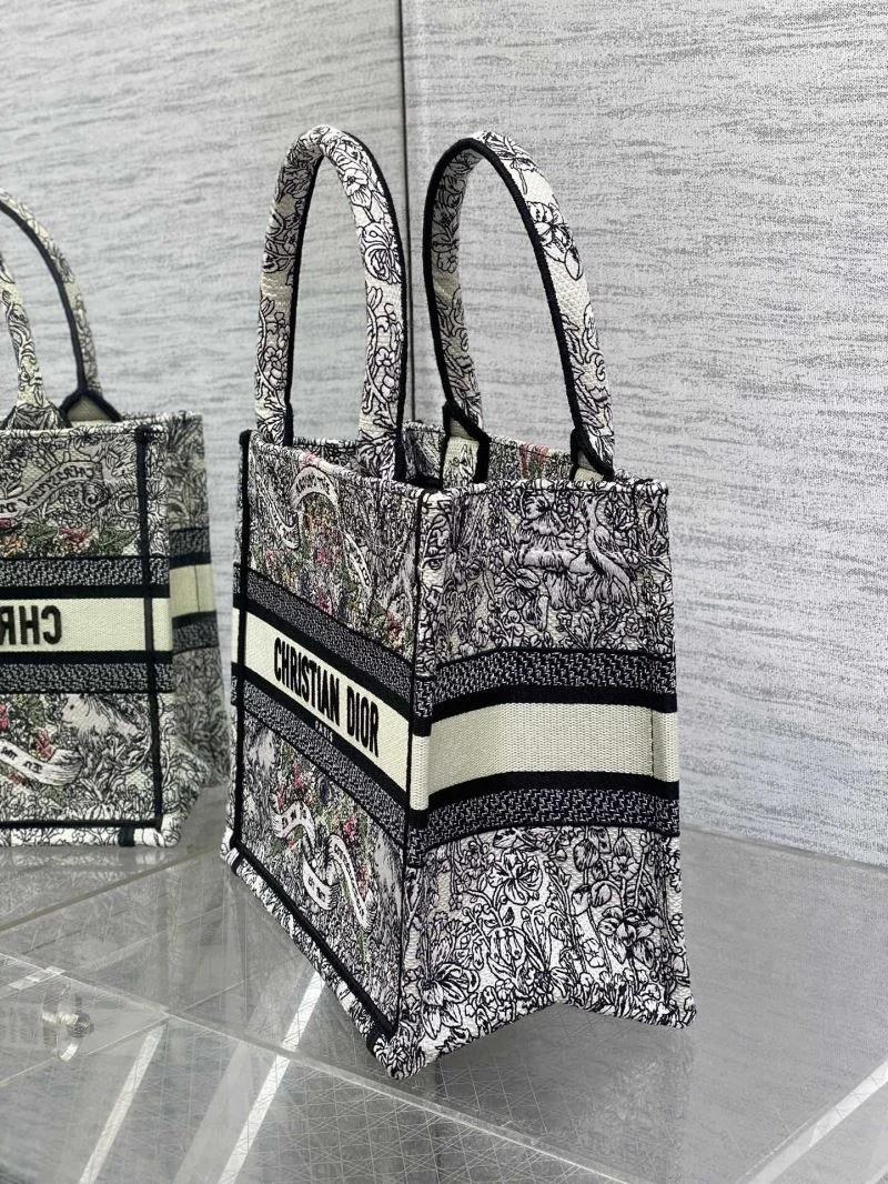 Reliable Christian Dior Shopping Bags 46829