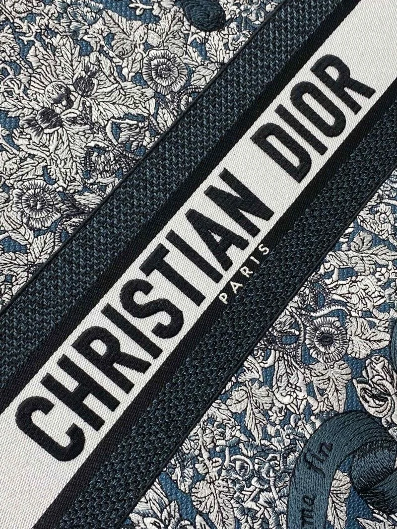 Christian Dior Shopping Bags Colorful 46831