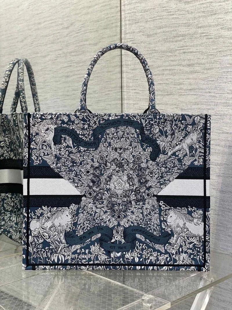Christian Dior Shopping Bags Colorful 46831