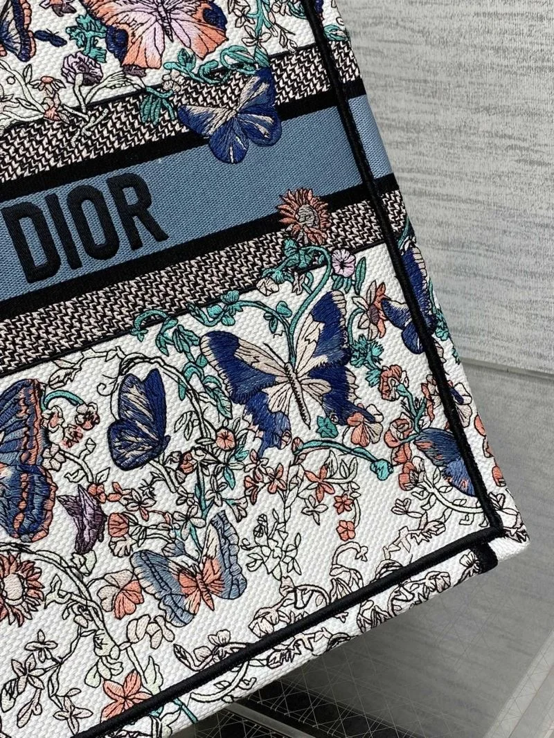Christian Dior Shopping Bags FreshLook 46827