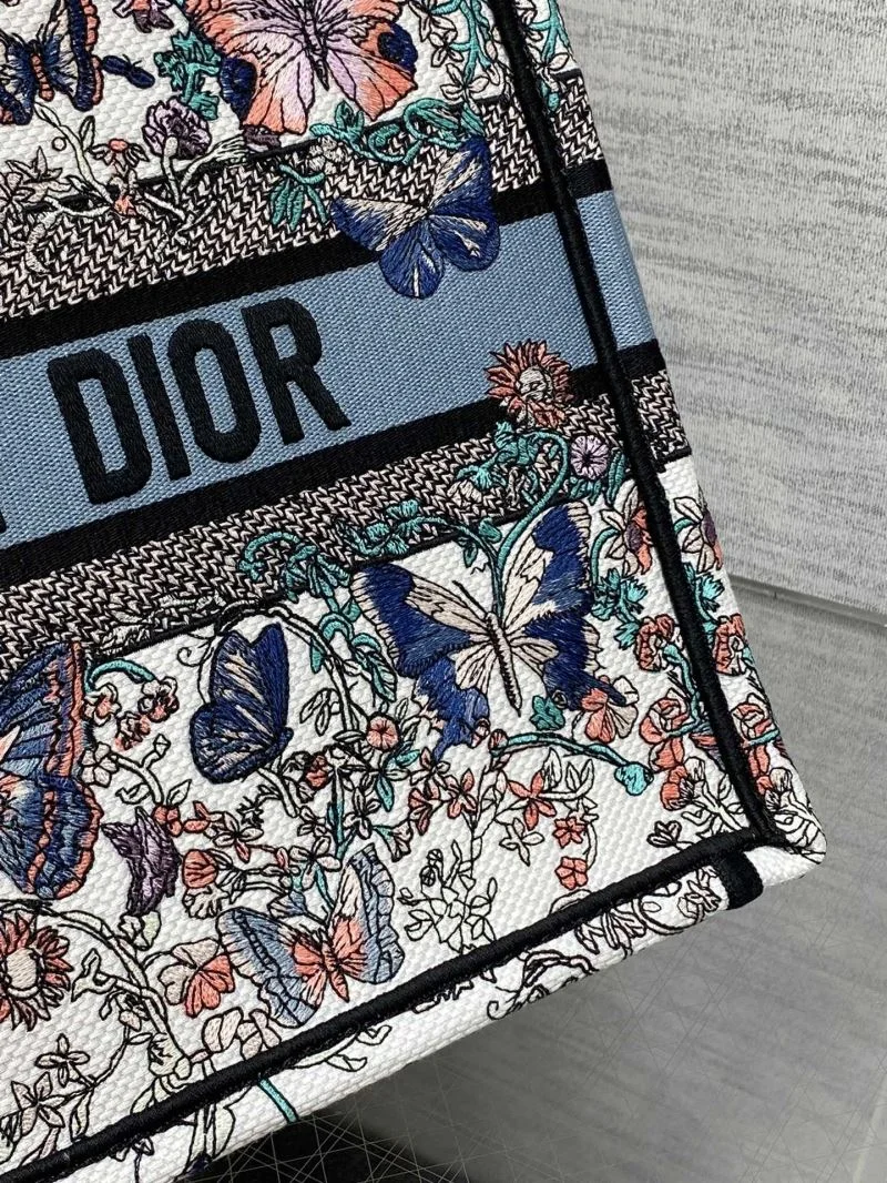 Versatile Christian Dior Shopping Bags 46860