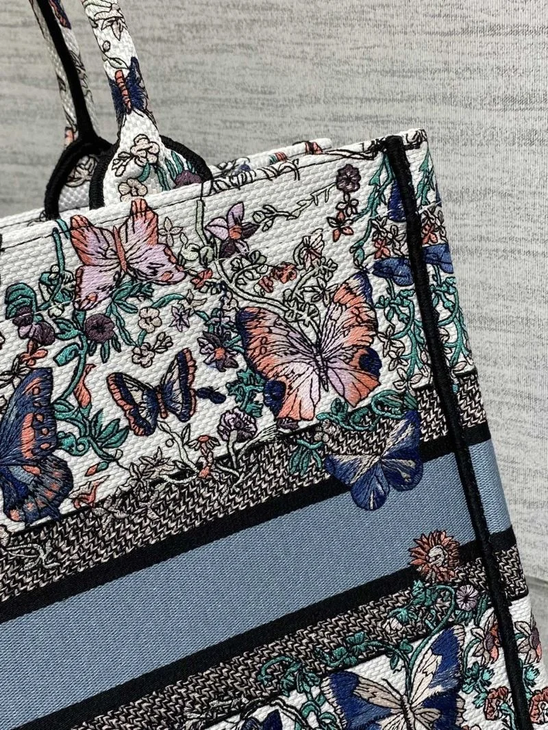 Versatile Christian Dior Shopping Bags 46860