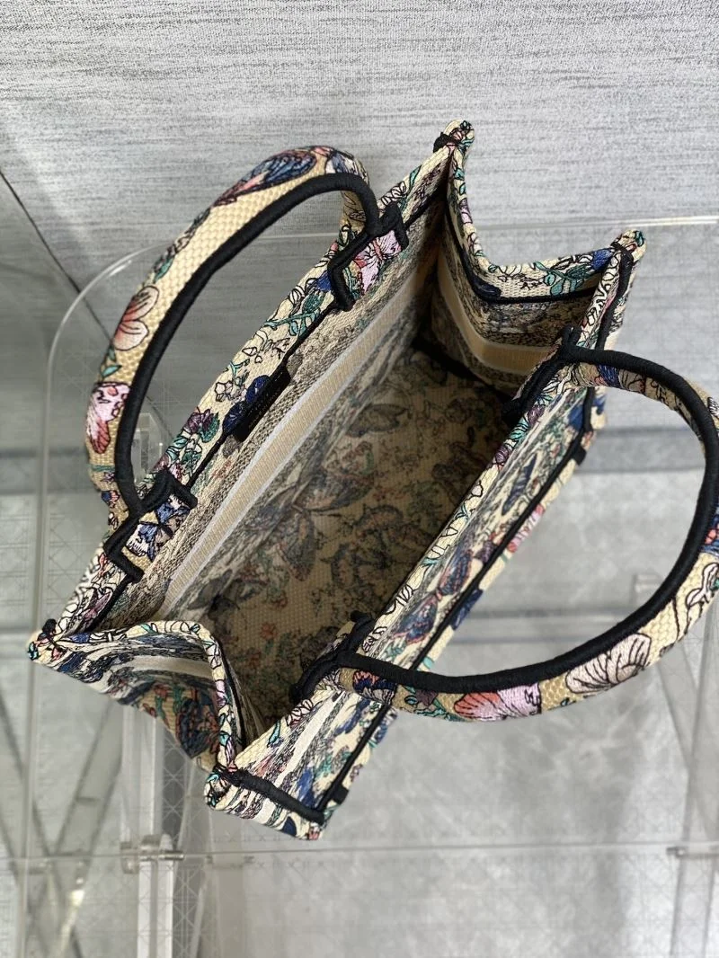 Christian Dior Shopping Bags Elegant 46859