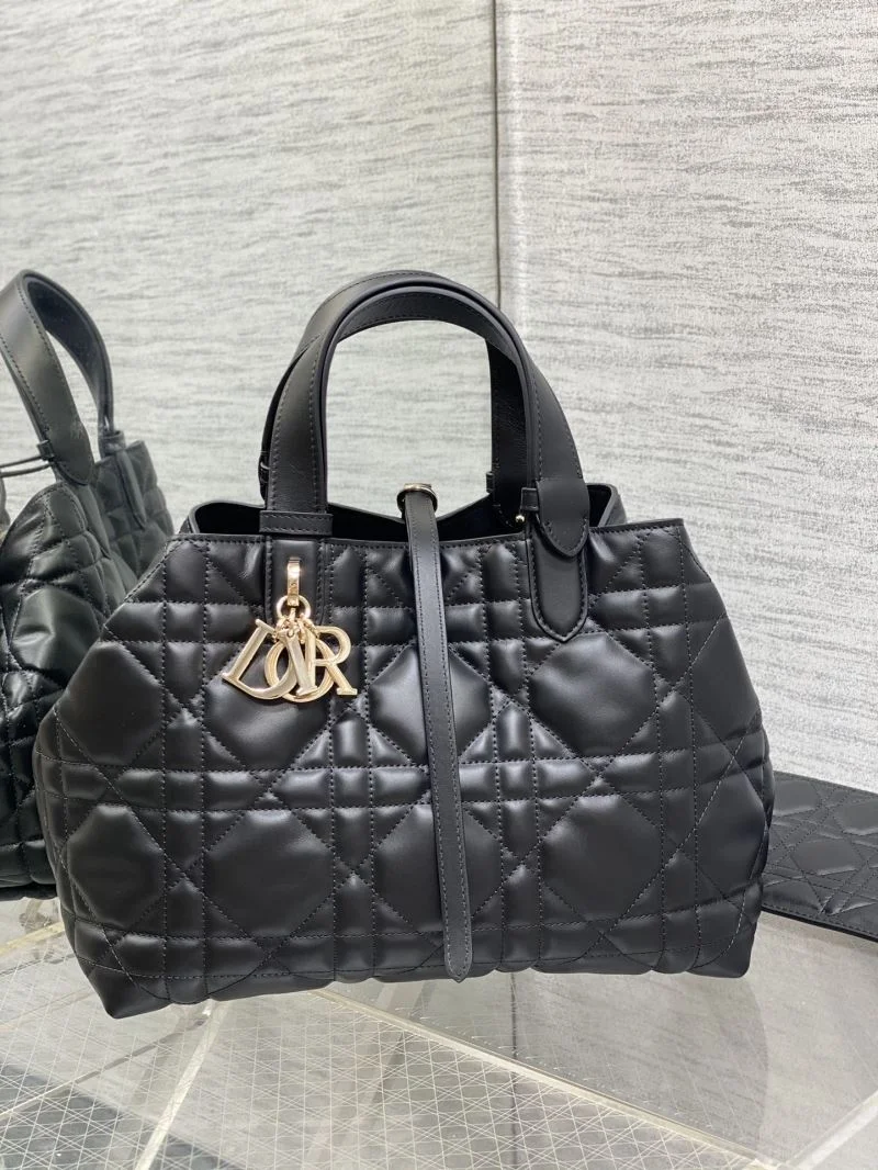 Christian Dior Shopping Bags DailyWear 46857